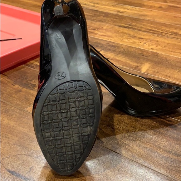 Black heels - Picture 4 of 4